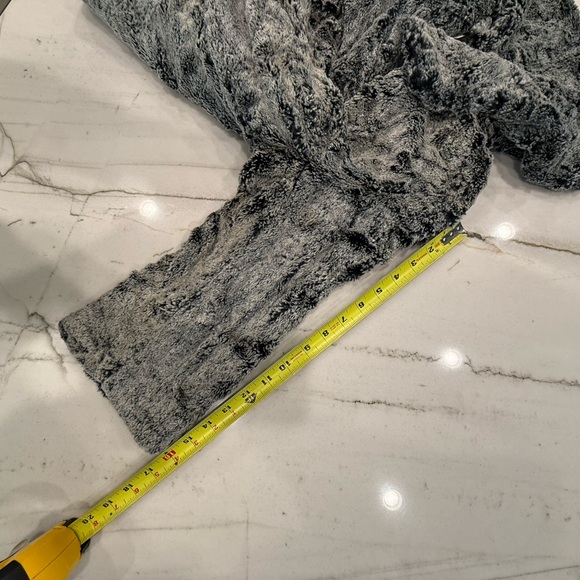 CAbi Gray Faux Fur Jacket - Picture 10 of 13